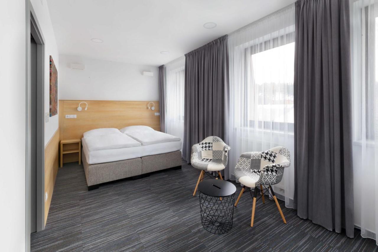 Ala Hotel Bystrice nad Pernstejnem Eksteriør bilde