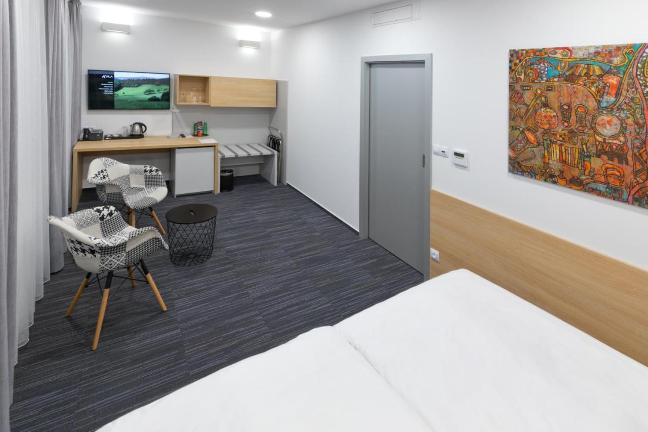 Ala Hotel Bystrice nad Pernstejnem Eksteriør bilde